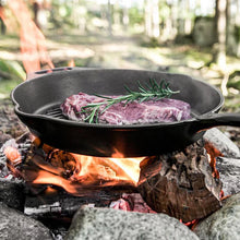 Cargar imagen en el visor de la galería, Petromax GRILL FIRE SKILLET GP30