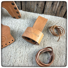 Carica l'immagine nel visualizzatore di Gallery, EKELUND by Hultafors® LUMBERJACK KIT (Hunting axe 850gr.) (*Axe not included)