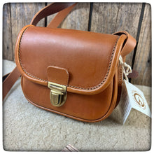 Carica l'immagine nel visualizzatore di Gallery, MESSANGER BAG Small - PROMETHEUS Classic Line