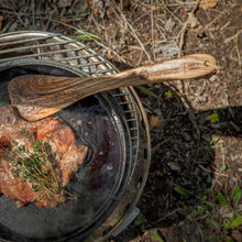 Charger l'image dans la galerie, Petromax SPATULA OLIVE WOOD