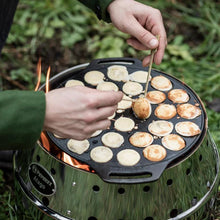 Carica l'immagine nel visualizzatore di Gallery, Petromax POFFERTJES PAN