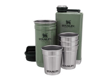 Carica l'immagine nel visualizzatore di Gallery, STANLEY ADVENTURE - PRE-PARTY SHOT GLASS + FLASK SET 6 pz Hammertone Green