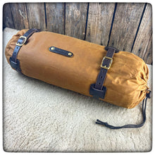 Cargar imagen en el visor de la galería, OILSKIN / WAXED Canvas STUFF Sack DeLuxe 8oz.