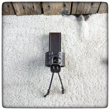 Cargar imagen en el visor de la galería, DRINKIG HORN Leather Holder Deluxe