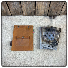 Carica l'immagine nel visualizzatore di Gallery, OILSKIN / WAXED Canvas Bushbox XL Pouch + Firekit