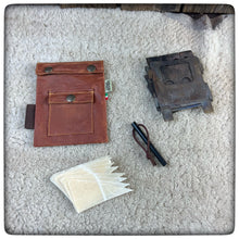 Carica l'immagine nel visualizzatore di Gallery, OILSKIN / WAXED Canvas LIXADA Stove Pouch + Firekit
