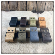 Carica l'immagine nel visualizzatore di Gallery, GERBER® CENTER DRIVE Multitool DeLuxe Leather Sheath (Pockets for Bits, Pen & Flashlight )