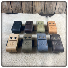 Cargar imagen en el visor de la galería, SOG® POWER ACCESS Deluxe Leather Sheath