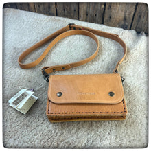 Cargar imagen en el visor de la galería, Prometheus Greyman EDC BAG + Concealed Carry System