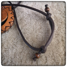 Load image into Gallery viewer, MAGNIFYING GLASS LENS Pendant