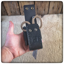 Carica l'immagine nel visualizzatore di Gallery, LEATHERMAN® RAPTOR Leather Sheath