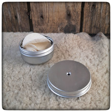 Carica l'immagine nel visualizzatore di Gallery, CHAR CLOTH TIN + 12 round cloth