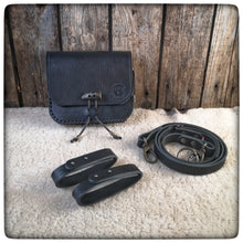 Carica l'immagine nel visualizzatore di Gallery, TRISMEGISTO BUSHCRAFT BAG