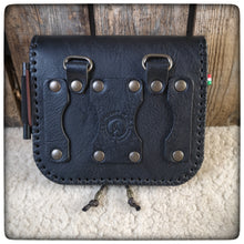 Carica l'immagine nel visualizzatore di Gallery, TRISMEGISTO BUSHCRAFT BAG