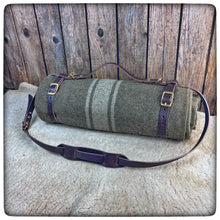 Load image into Gallery viewer, LEATHER STRAPS System for Wool Blanket