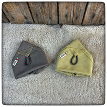 Carica l'immagine nel visualizzatore di Gallery, BUSHCRAFT CANVAS HANK