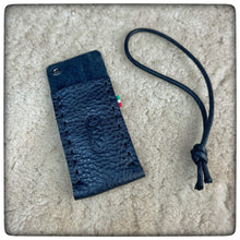 Charger l'image dans la galerie, Pocket Sheath designed for 4 Layers Victorinox® EDC  + Lanyard