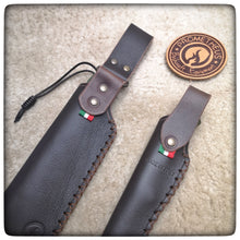 Laden Sie das Bild in den Galerie-Viewer, Bushcraft Essential Kit