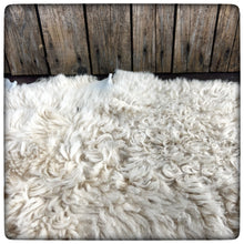 Load image into Gallery viewer, GENUINE SHEEPSKIN HIDE (White)