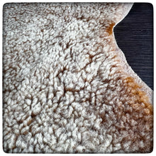 Load image into Gallery viewer, GENUINE SHEARLING SHEEPSKIN (Ivory)