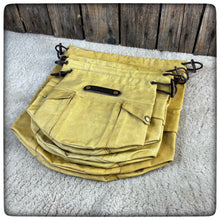 Carica l'immagine nel visualizzatore di Gallery, HEAVY DUTY 20oz. OILSKIN Pot Bag DeLuxe - (2nd. Gen.)