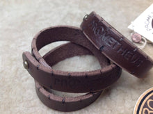 Carica l'immagine nel visualizzatore di Gallery, TTT -  The Trackers Tool BRACELET