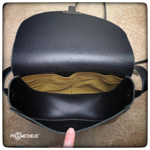 Carica l'immagine nel visualizzatore di Gallery, Prometheus Mod. "Tolfa n. 2" Bag