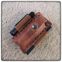 Carica l'immagine nel visualizzatore di Gallery, VICTORINOX® edc 3 CARRY Sheat + Necklace and Elastic bands