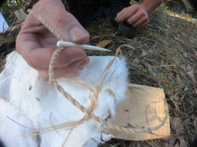 Laden Sie das Bild in den Galerie-Viewer, CORSO DI PRIMITIVE BUSHCRAFT