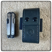 Charger l&#39;image dans la galerie, NEW LEATHERMAN® ARC  DeLuxe Leather Sheath 4.5&quot; (Pockets for Bits,Extender &amp; Flashlight ) [ 2 Elastic Bands ]