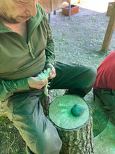 Laden Sie das Bild in den Galerie-Viewer, CORSO DI PRIMITIVE BUSHCRAFT