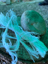 Laden Sie das Bild in den Galerie-Viewer, CORSO DI PRIMITIVE BUSHCRAFT