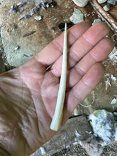 Laden Sie das Bild in den Galerie-Viewer, CORSO DI PRIMITIVE BUSHCRAFT