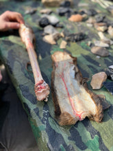 Laden Sie das Bild in den Galerie-Viewer, CORSO DI PRIMITIVE BUSHCRAFT