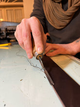 Cargar imagen en el visor de la galería, CORSO DI LAVORAZIONE DEL CUOIO : LA CINTURA