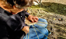 Laden Sie das Bild in den Galerie-Viewer, CORSO DI CESTERIA &amp; INTRECCIO