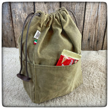 Load image into Gallery viewer, OILSKIN / WAXED CANVAS Bag DeLuxe M40 / M44 Svedish Mess kit with pockets