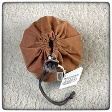 Charger l&#39;image dans la galerie, OILSKIN / WAXED Canvas Bag for TRANGIA Kettle (25/27 Series)