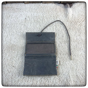 OILSKIN / WAXED CANVAS Tobacco Pouch