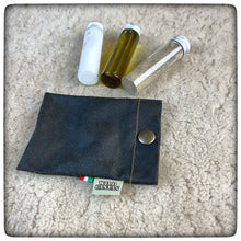 Carica l&#39;immagine nel visualizzatore di Gallery, PROMETHEUS BUSHCRAFT Oilskin Spices Kit (3 pieces) 20ml