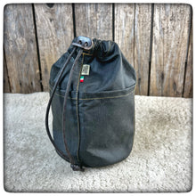 Load image into Gallery viewer, 12cm OILSKIN / WAXED CANVAS Bag for Zebra Billy Pot